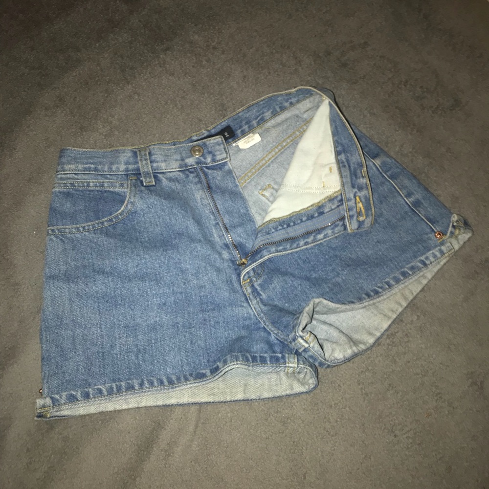 HighWaisted Shorts - Picture 2 of 3